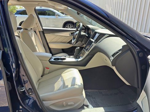 Used 2022 INFINITI Q50 Luxe w/ Cargo Package RWD image 15