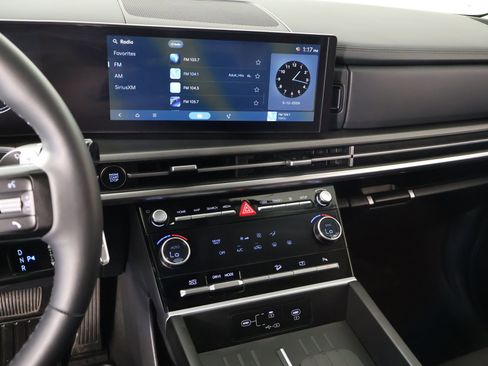 Certified 2026 Hyundai Santa Fe SE FWD image 5