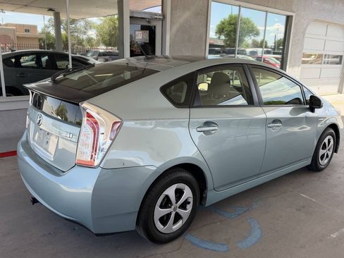 Used 2013 Toyota Prius Three w/ Solar Roof Pkg FWD image 5