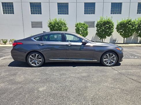 Used 2018 Genesis G80 3.8 w/ Option Group 02 AWD/4WD image 9