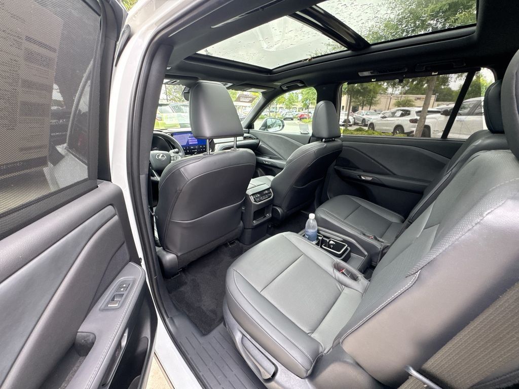 Used 2025 Lexus TX 350 FWD w/ Technology Package image 33