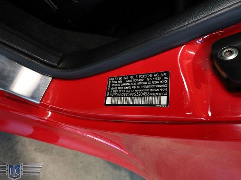 Used 1998 Porsche 911 GT3 RS image 34