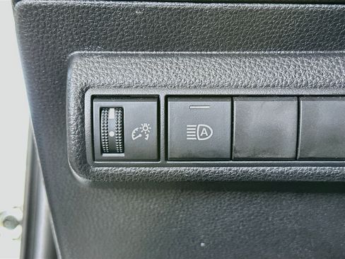 Used 2026 Toyota Corolla LE FWD image 17