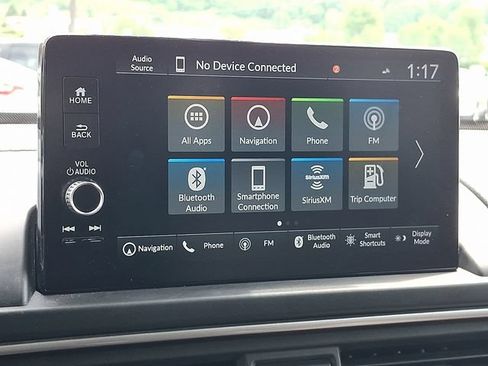 Used 2025 Honda Pilot Elite image 18