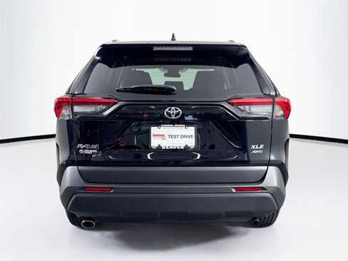 Certified 2025 Toyota RAV4 XLE AWD/4WD image 11