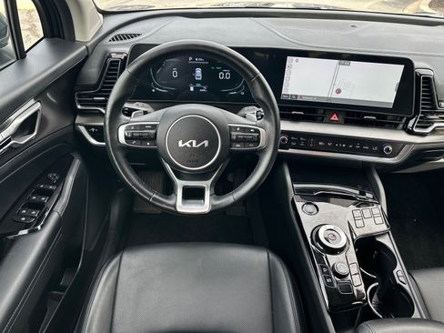 Certified 2023 Kia Sportage EX AWD/4WD image 7