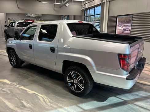 Used 2013 Honda Ridgeline Sport image 28