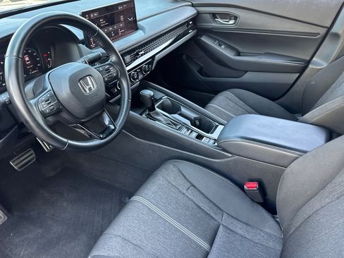 Used 2023 Honda Accord Sport image 4
