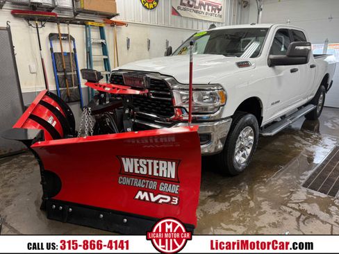 Used 2024 RAM 2500 Big Horn w/ Bed Utility Group image 1