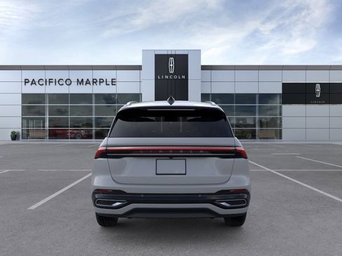 New 2026 Lincoln Nautilus Black Label AWD/4WD image 5