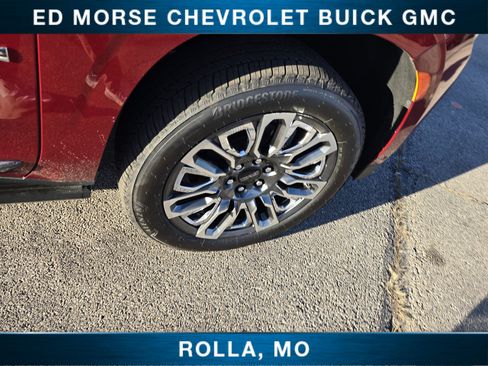 Certified 2023 GMC Yukon Denali Ultimate image 11