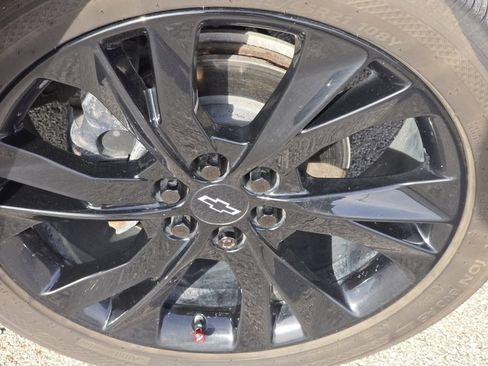 Used 2021 Chevrolet Blazer RS w/ Enhanced Convenience Package image 3