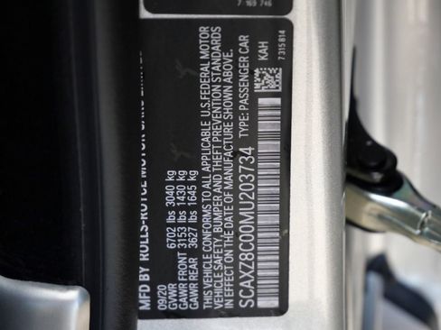 Used 2021 Rolls-Royce Dawn RWD image 38