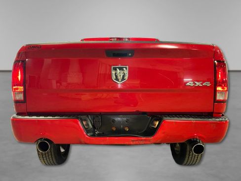 Used 2014 RAM 1500 Express image 12