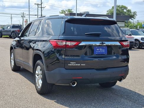 Used 2018 Chevrolet Traverse LT AWD/4WD image 8