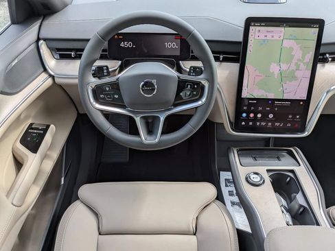 New 2026 Volvo EX90 Plus RWD image 13
