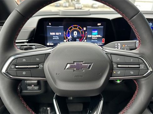 New 2026 Chevrolet Suburban RST w/ RST Capability Package image 32