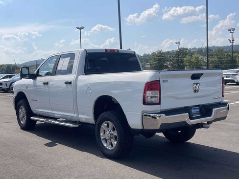 Used 2024 RAM 2500 Big Horn w/ Off Road Package AWD/4WD image 5