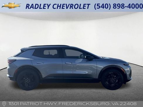 Certified 2025 Chevrolet Equinox EV RS image 6