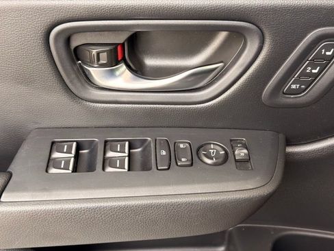 Used 2024 Honda Pilot EX-L image 32