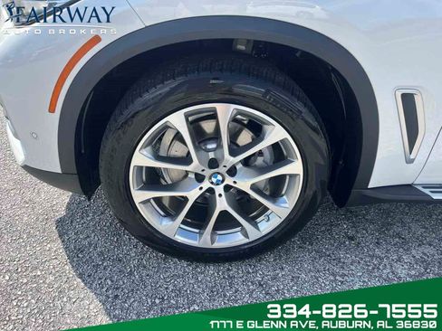 Used 2023 BMW X5 sDrive40i image 36