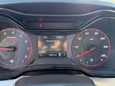 Used 2024 Chevrolet Trax RS image 19