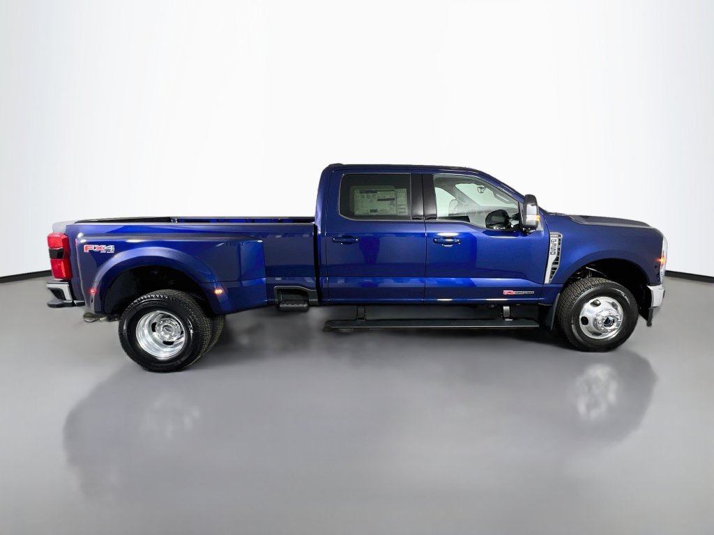 New 2027 Ford F350 Lariat w/ Lariat Ultimate Package AWD/4WD image 18