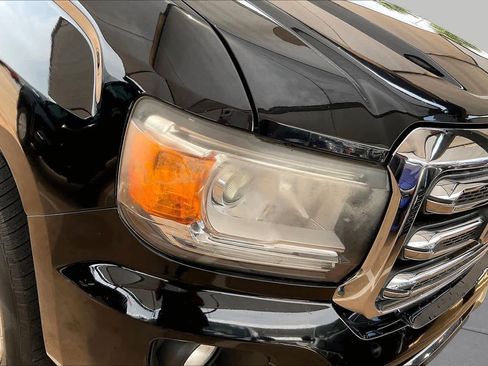 Used 2015 GMC Canyon SLT w/ Driver Alert Package AWD/4WD image 27