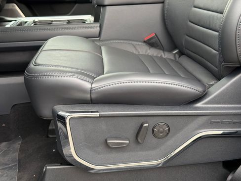 New 2026 Ford F350 Platinum image 19