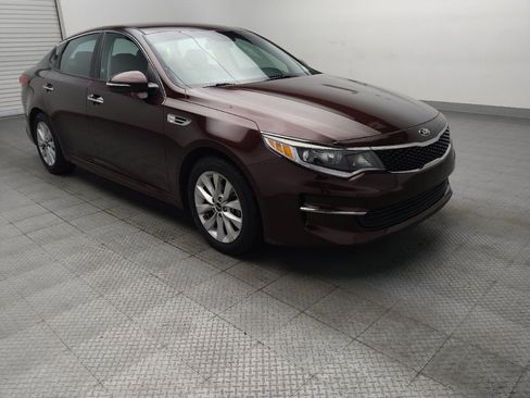 Used 2016 Kia Optima LX w/ Option Group 014 FWD image 13