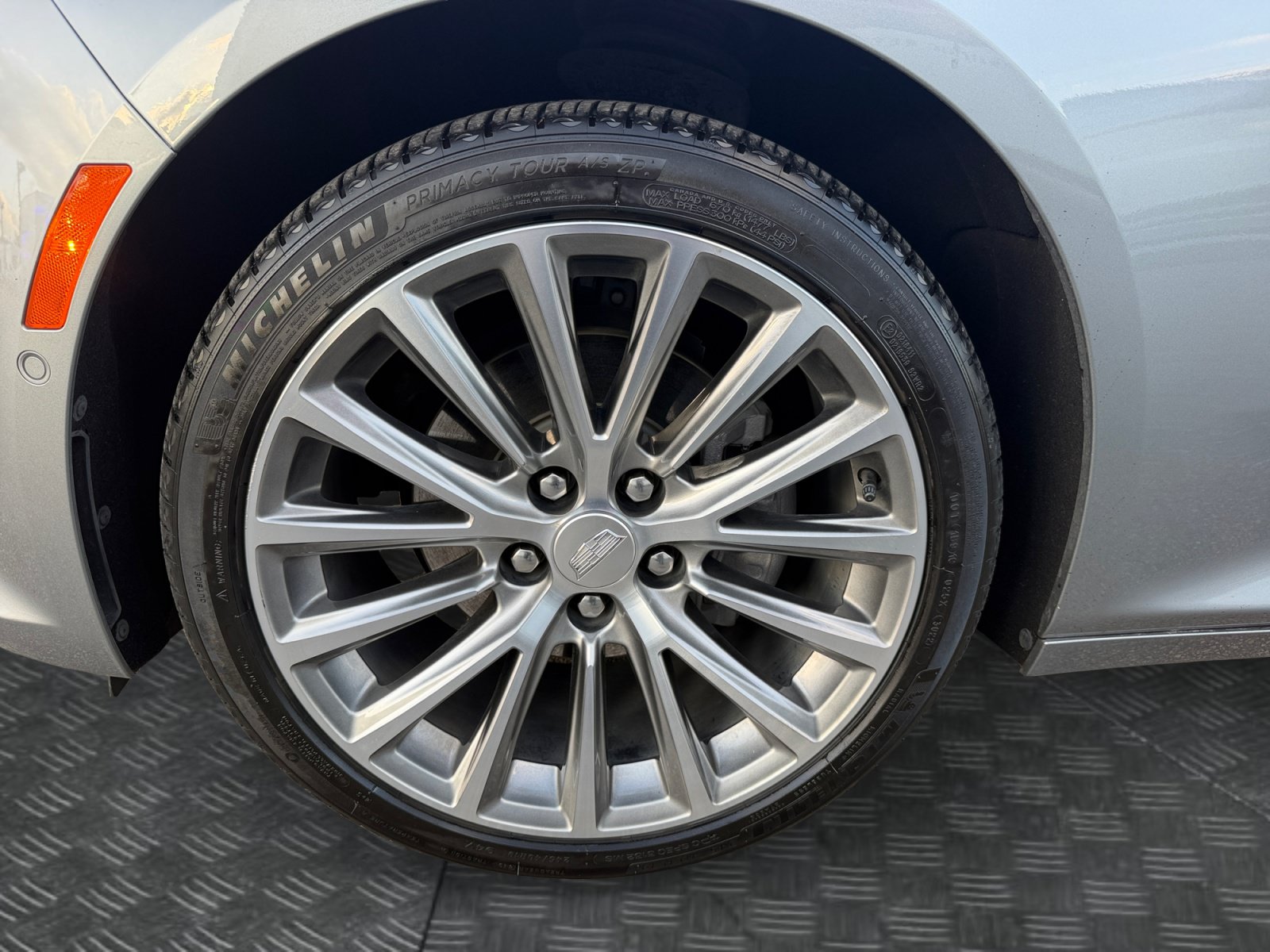 Used 2023 Cadillac CT5 Luxury AWD/4WD image 9