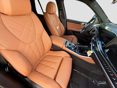 New 2026 BMW X5 sDrive40i w/ M Sport Package image 15