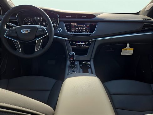 New 2025 Cadillac XT5 Premium Luxury w/ Technology Package image 18