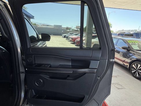 Used 2021 Ford Expedition Max Limited AWD/4WD image 15