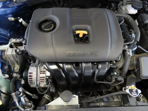 Used 2024 Kia Forte LXS image 29