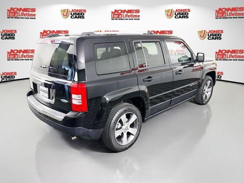 Used 2016 Jeep Patriot High Altitude FWD image 14