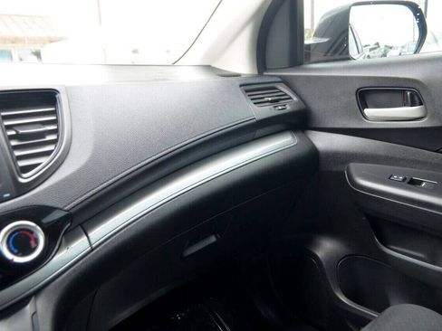 Used 2015 Honda CR-V LX image 40