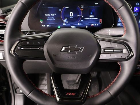 Used 2025 Chevrolet Blazer EV RS image 3