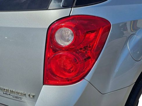 Used 2015 Chevrolet Equinox LT w/ Driver Convenience Package FWD image 9