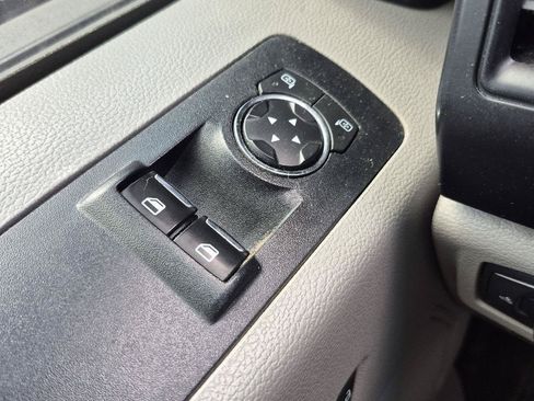 Used 2018 Ford F150 XL w/ Equipment Group 101A Mid RWD image 7