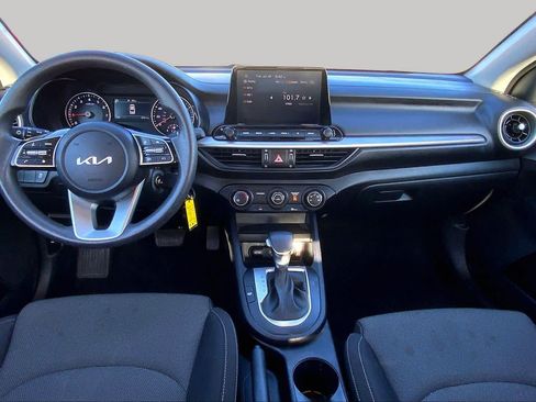 Used 2024 Kia Forte LXS FWD image 15