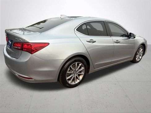 Used 2018 Acura TLX FWD image 6