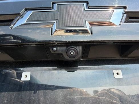 Used 2024 Chevrolet Traverse RS w/ LPO, Floor Liner Package AWD/4WD image 13