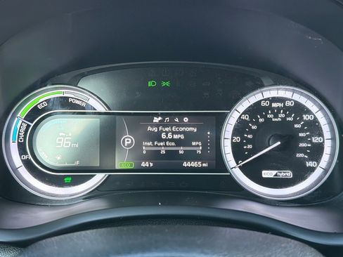 Used 2019 Kia Niro LX image 12