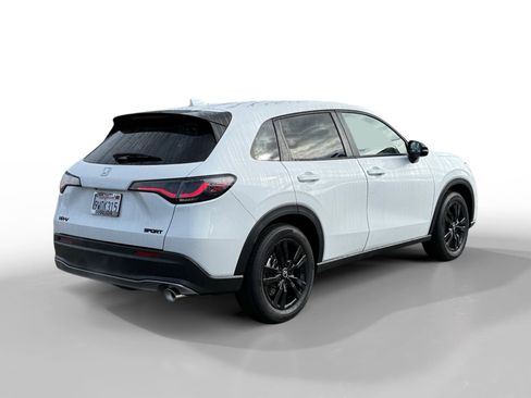 Used 2026 Honda HR-V Sport image 5