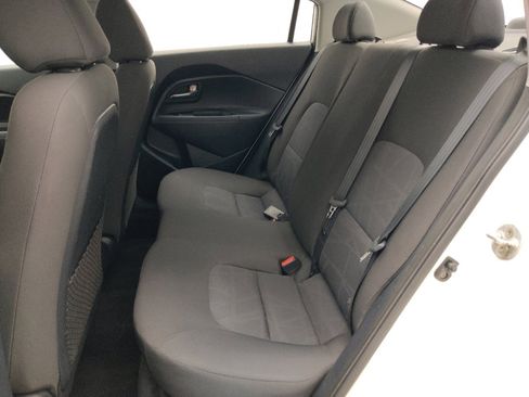 Used 2017 Kia Rio LX w/ Power Package FWD image 18