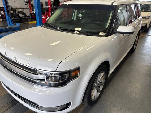 Used 2019 Ford Flex Limited FWD image 1