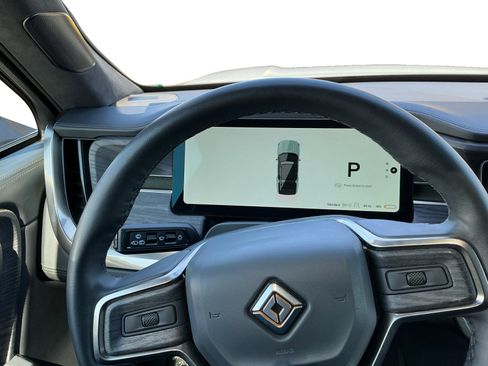 Used 2024 Rivian R1S Adventure AWD/4WD image 12
