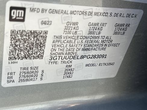 Used 2023 GMC Sierra 1500 SLT w/ SLT Premium Package image 33