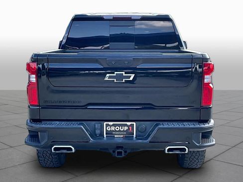 Used 2024 Chevrolet Silverado 1500 LT Trail Boss w/ LT Trail Boss Premium Package AWD/4WD image 5